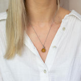 Gelbe Jade Embrace Halskette Silber