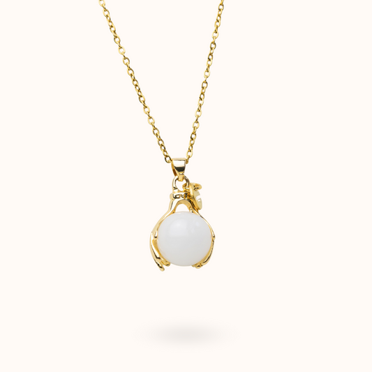 White Quartz Embrace Necklace Gold