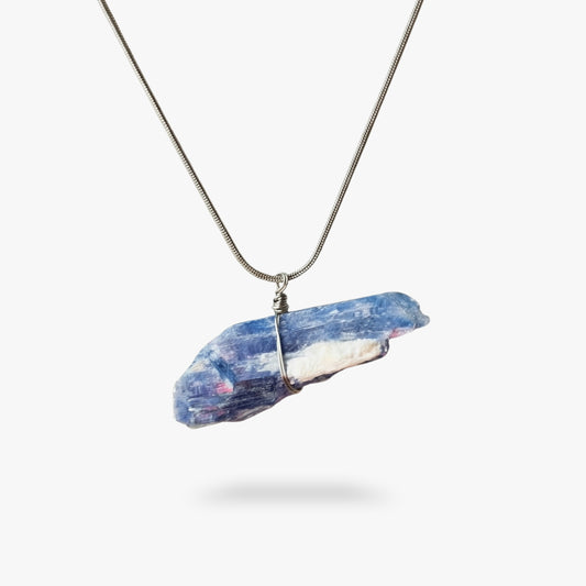 Kyanit Rohstein Halskette Silber