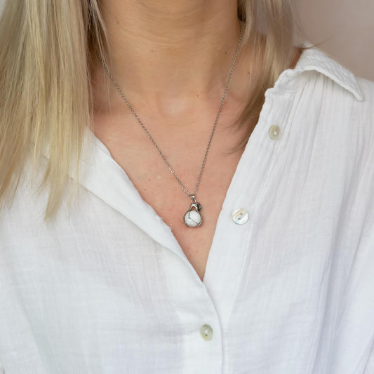 Howliet Embrace Ketting Zilver